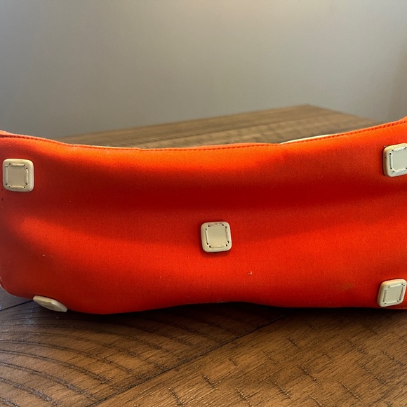 NWT VINTAGE COLE HAAN Orange Mini Olivia II - Picture 4 of 9